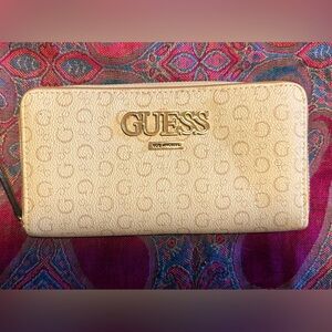 Guess Large Wallet
